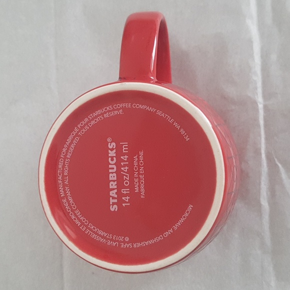 Starbucks 2013 Valentines Day Red Etched Twirled Hearts 14 fl oz Mug - Picture 6 of 10